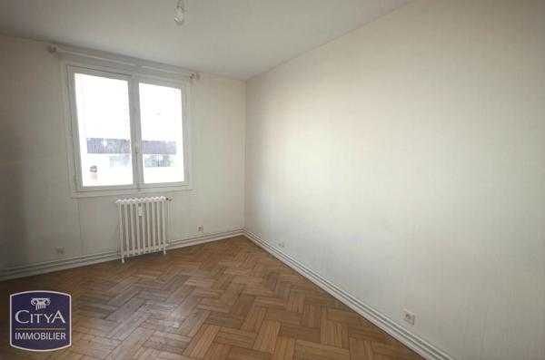 Appartement à vendre 4 pièces 64m² Cholet (49300)