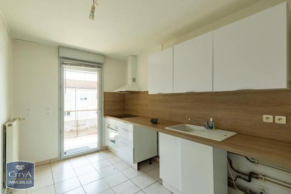 Appartement à louer 4 pièces 102.49m² Castres (81100)