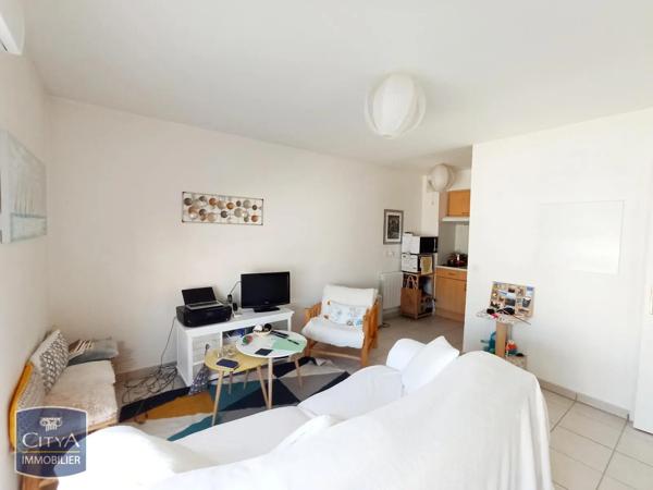 Appartement à louer 2 pièces 36.97m² Arpajon (91290)