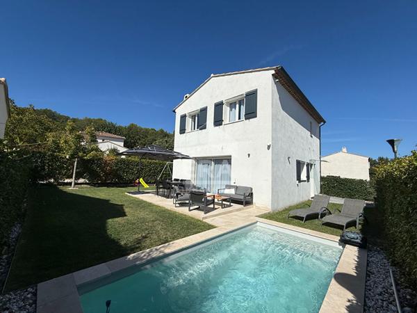 A VENDRE 13710 FUVEAU MAISON TYPE 4 DE 96 M² SUR 315 M² DE JARDIN PISCINE
