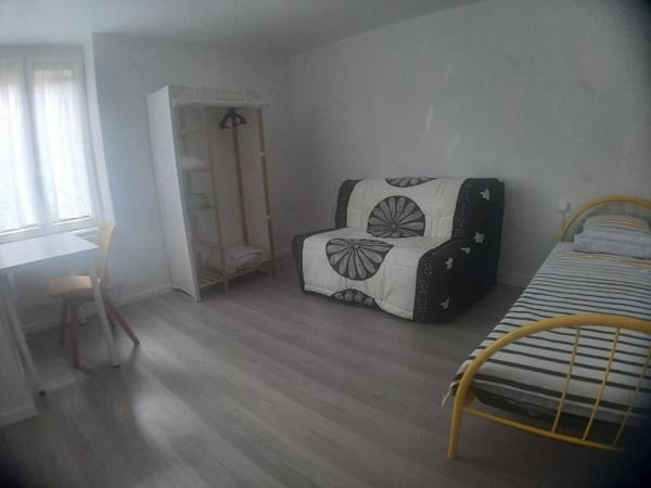 maison de caractère de 10 pièces (240 m²) divisée en 4 logements