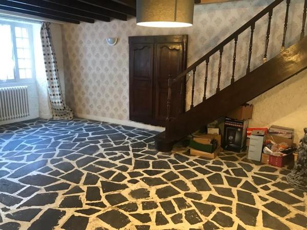 maison de caractère de 10 pièces (240 m²) divisée en 4 logements
