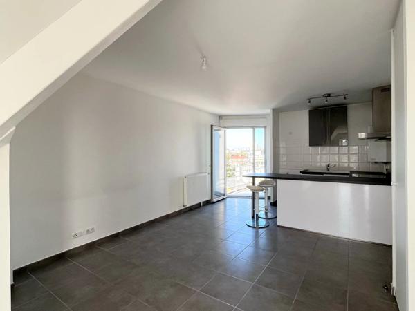Vente Appartement 2 pièces 54 m2 à Joinville-le-Pont