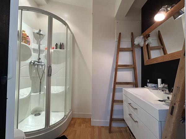 Maison - 10 pièces - 293 m²