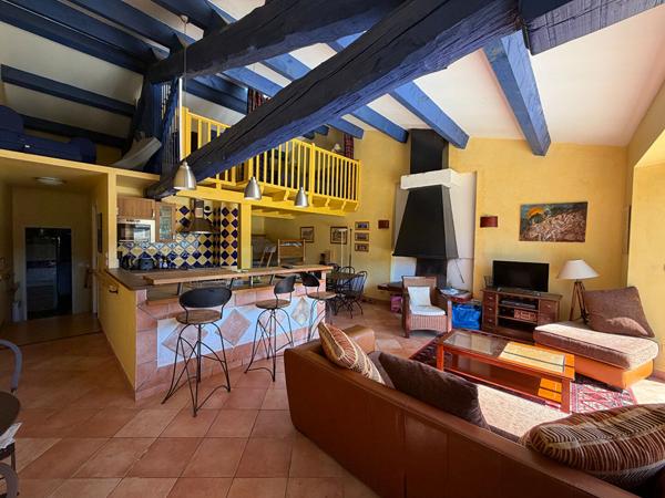Location appartement T3 de 75,45 m² avec terrasse, parking et climatisation au sud de Carcassonne