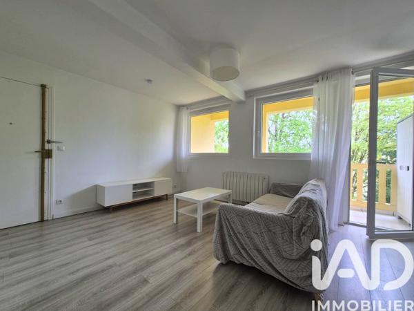 Location appartement 4 pièces 71 m² Corbeil-Essonnes