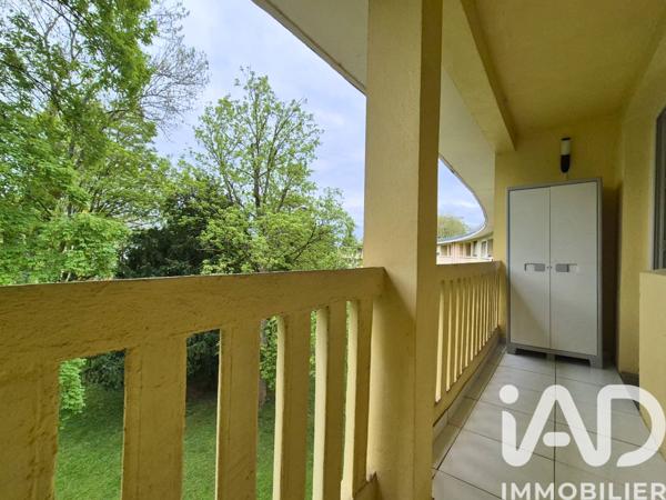 Location appartement 4 pièces 71 m² Corbeil-Essonnes