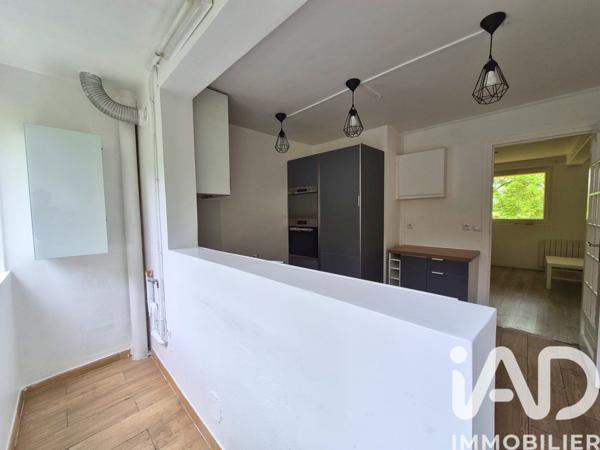 Location appartement 4 pièces 71 m² Corbeil-Essonnes