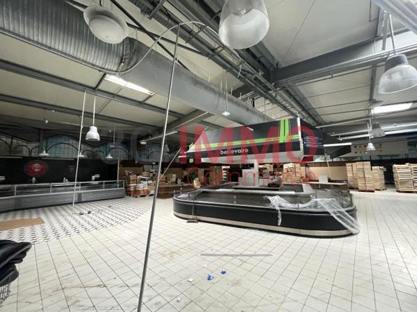 Location / Local Commercial