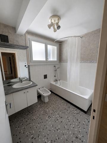 Appartement T2 de 55m& avec cave et garage