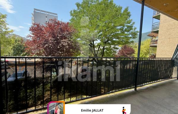 Meylan T4 TRANSFORMÉ EN T3 DE 73 M2