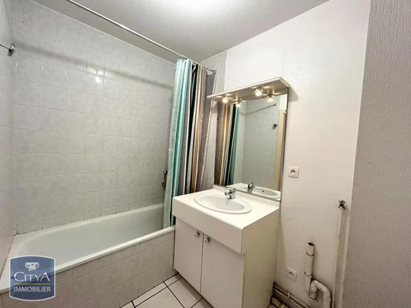 Appartement à louer 2 pièces 48m²