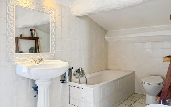 Maison à vendre    4 pièces •  Marseillan