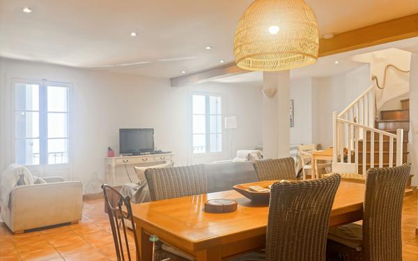 Maison à vendre    4 pièces •  Marseillan