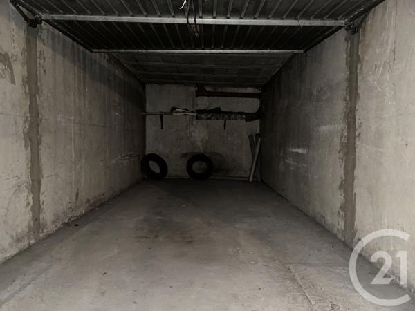 Parking à vendre  12,76 m2 GRENOBLE - 38