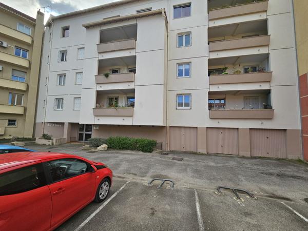 Appartement 2 pièces - 37 m² Exclusivité efficity