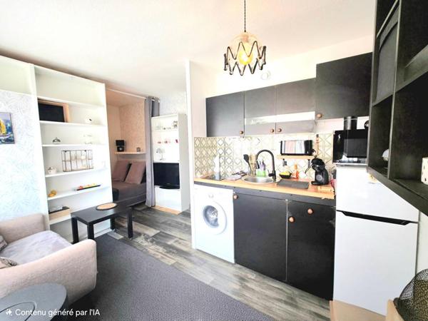 Appartement  2 pièce(s) 24 m2 avec ascenseur ET parking a 4 MN DE LA MER