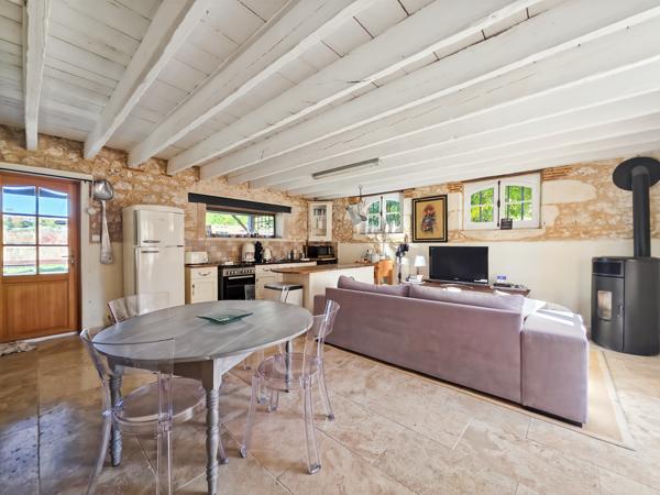 Maison 10 pièces - 264 m²