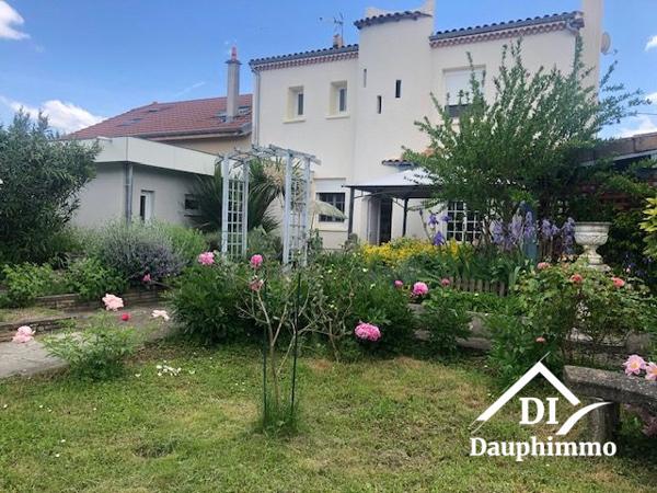 Maison à vendre, 7 pièces - Romans-sur-Isère 26100