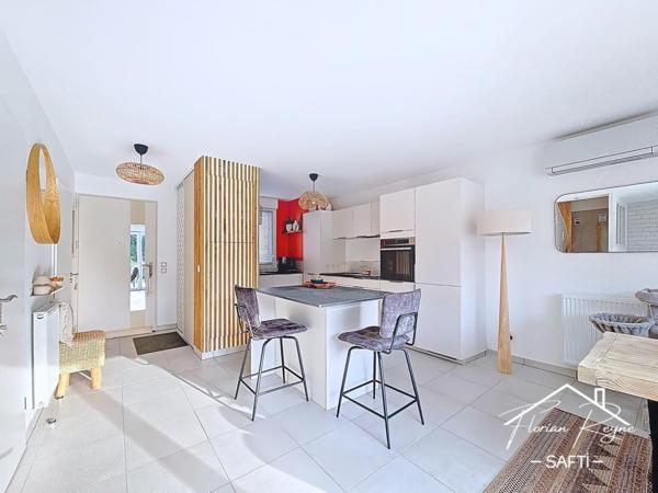 A Blanquefort centre maison récente avec jardin & spa