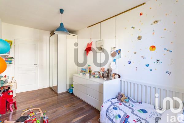 Appartement 4 pièces de 72 m² à Le Pecq (78230)