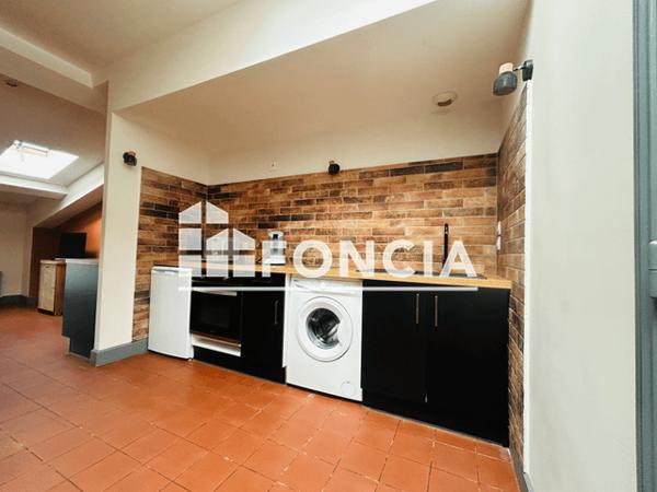 Location Appartement meublé 2 pièces 48.92 m² - 17 BD DU COMMANDANT ROUMENS Carcassonne 11000