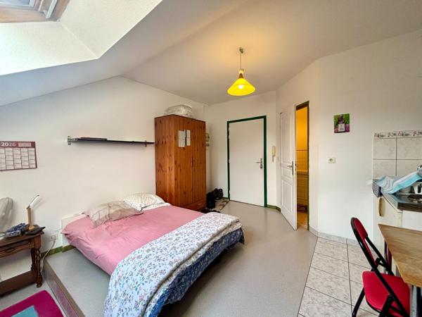 Immeuble
                                                                                                                                                
                                                                                                                                                
                                                                                                                                                
                                                    
                                                                                                                                                                                                                                                                                                                        420  m²                                                                                                                                                                                                         2 etage(s)