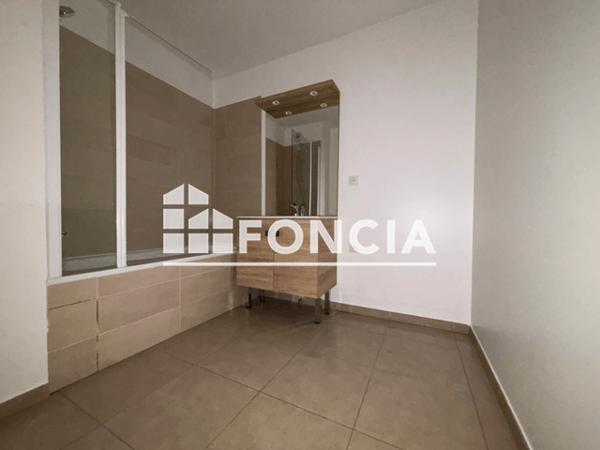Location Appartement 3 pièces 59.1 m² - 90 CHEMIN DU MAS DE TESTE Nimes 30000