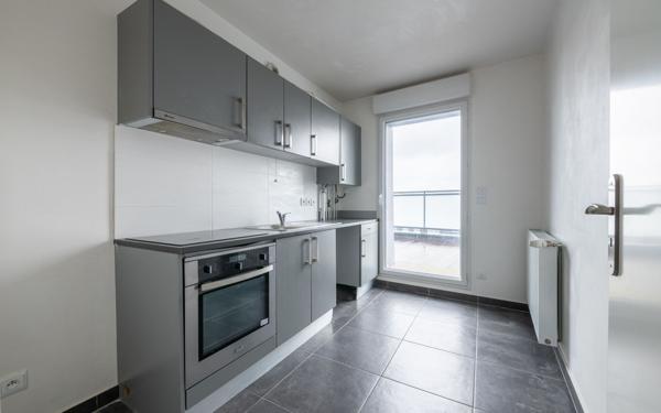 Appartement à vendre    4 pièces • 81,89 m2 Noisy-le-Grand