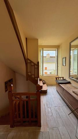 EXCLUSIVITE - FRANCOIS - Propriété de 427m² avec un terrain de 16 000m²