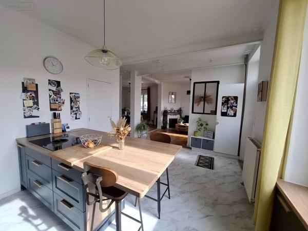 Maison à vendre à Montauban-de-Bretagne en Ille-et-Vilaine (35360), ref : 006/2213