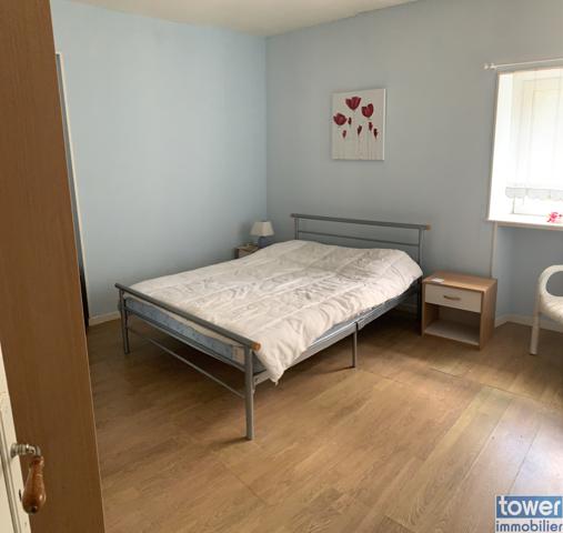 Maison
                                                                                                                                                                                                                                                                                                                        10 pièce(s)                                                                                                                                                                                                          6 chambre(s)                                                                                                                                                                                                          200  m²