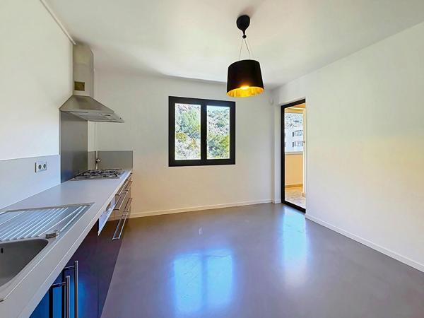 À VENDRE - T4 - RÉSIDENCE DES ÎLES - SANGUINAIRES  - VUE MER  - TERRASSE