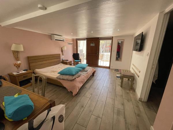 26000 VALENCE QUARTIER THABOR 168M² PISCINE CLUB HOUSE