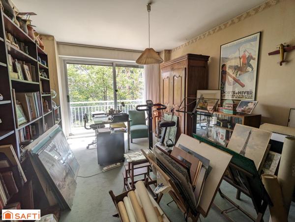 Appartement traversant  6 pièces 118m² - 4 chambres - Balcon