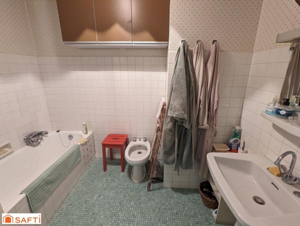 Appartement traversant  6 pièces 118m² - 4 chambres - Balcon