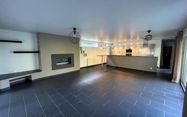 Maison à vendre    6 pièces •  Saint-Pierre-d'Irube