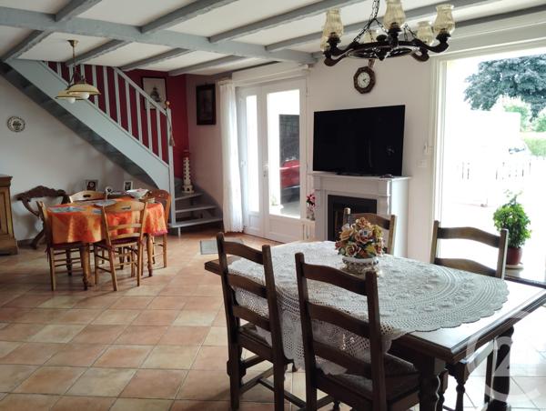 Maison à vendre  6 pièces - 121,87 m2 ST PAIR SUR MER - 50