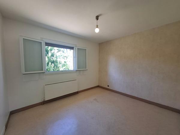 Maison 97M² Saint Lubin En Vergonnois 5 pièce(s)