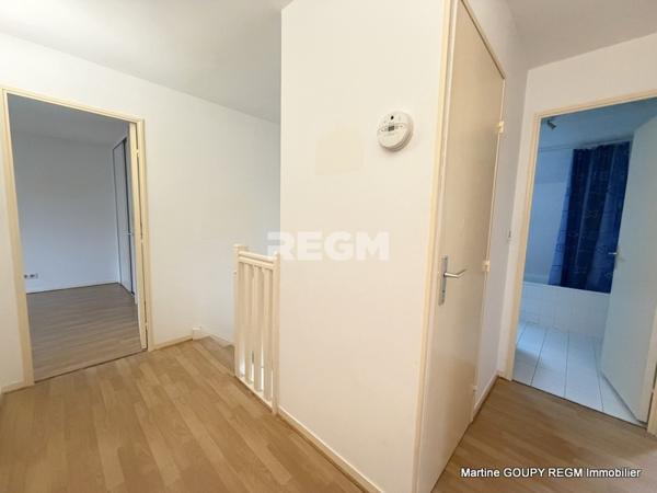 Saint-Cyr-en-Val (45590) Saint-Cyr-en-Val (45590) - Maison 154 m² carrez (158m²/sol) – 4 Chbrs – Piscine – T 709 m²