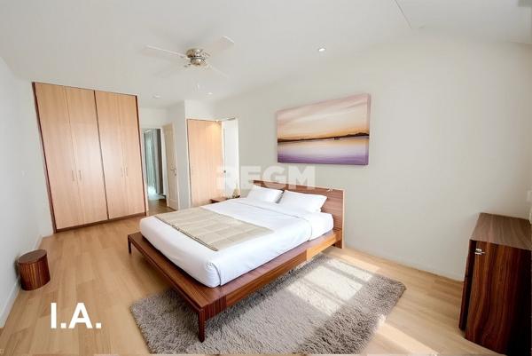 Saint-Cyr-en-Val (45590) Saint-Cyr-en-Val (45590) - Maison 154 m² carrez (158m²/sol) – 4 Chbrs – Piscine – T 709 m²