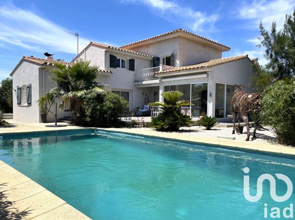 Maison 6 pièces de 236 m² à Bompas (66430)