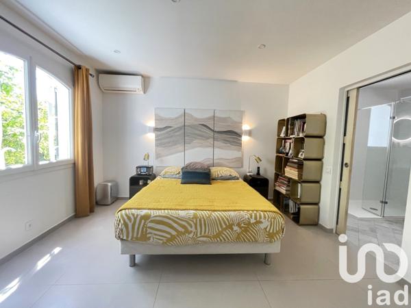 Maison 6 pièces de 236 m² à Bompas (66430)