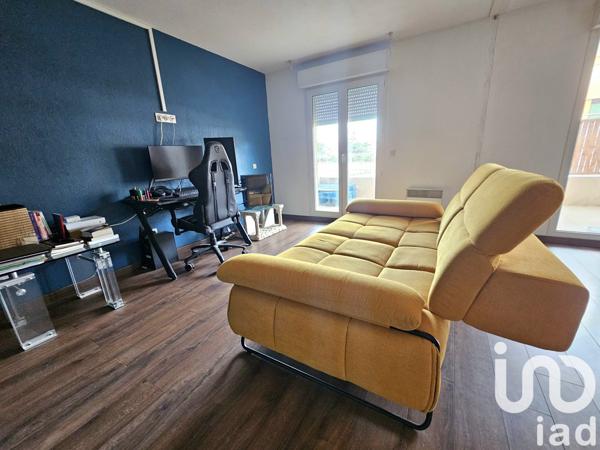Appartement 3 pièces de 50 m² à Saint-Estève (66240)