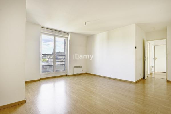 Appartement t3 + parking