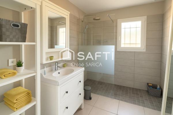 Maison récente de plain pieds (3 chambres) avec garage