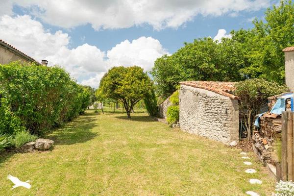 Maison à vendre |  Saint-Sulpice-de-Royan |  4 pièces | 127,3 m²