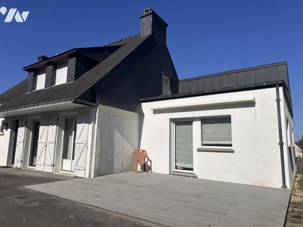 A VENDRE 56 SENE Centre, à 2 pas commerces, maison non mitoyenne, jardin 601 m²