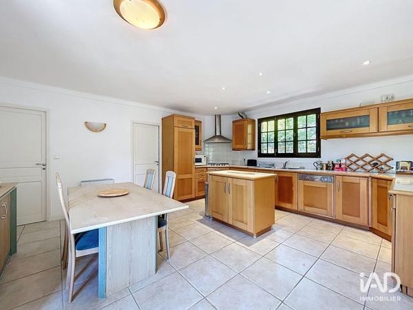 Maison à vendre 5 pièces 132 m² Callian