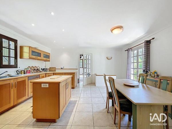 Maison à vendre 5 pièces 132 m² Callian